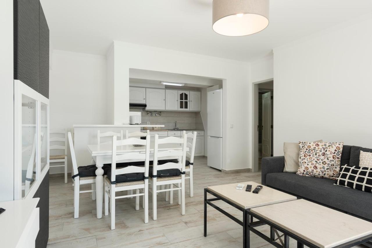 Chantal Apartment - Near The Beach - Quarteira Eksteriør billede
